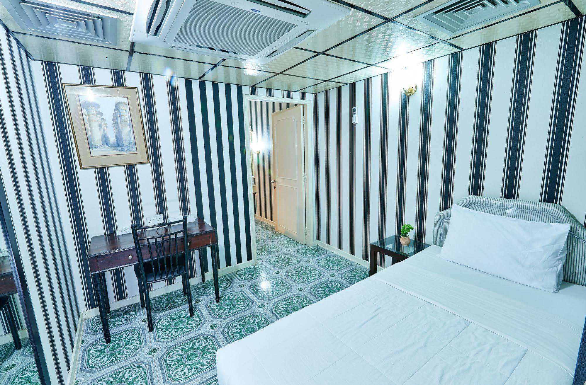 West Hotel Дубай Екстер'єр фото